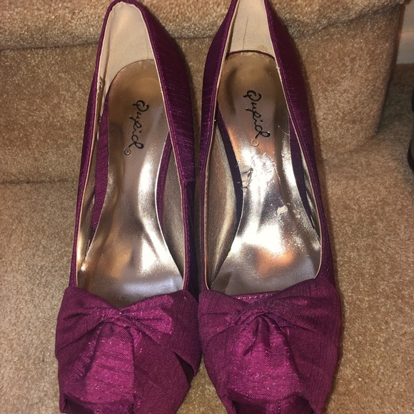 Qupid Burgundy Bow Platform Pumps Heels Stilettos - Picture 6 of 8